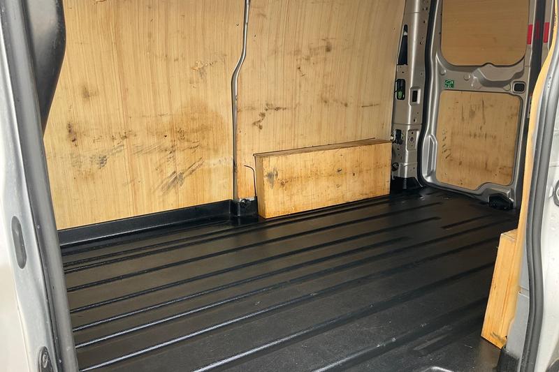 Used Ford Transit Custom 2024 for sale - 76038207: Photo 5