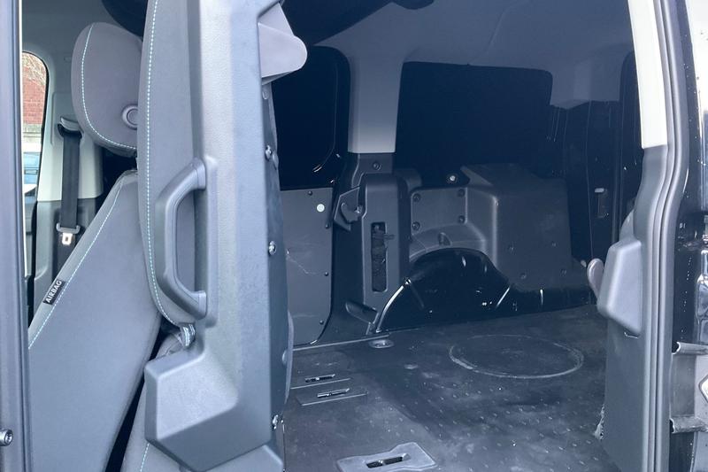 Used Ford Transit Connect 2025 for sale - 77354459: Photo 4