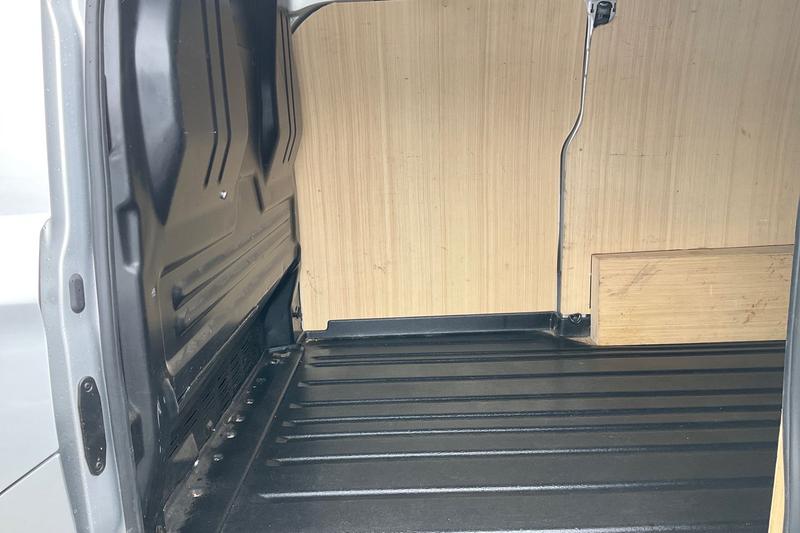 Used Ford Transit Custom 2024 for sale - 76037999: Photo 11