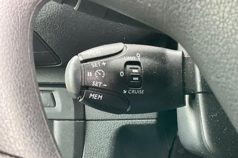 Used Vauxhall Vivaro Life 2023 for sale - 77994785: Photo 33