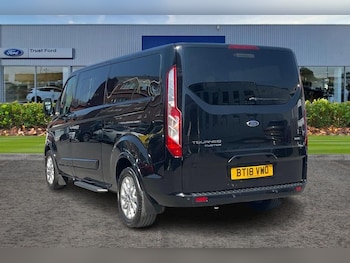 Used Ford Tourneo Custom 2018 for sale - 79614526: Photo