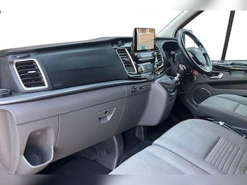 Used Ford Tourneo Custom 2018 for sale - 79614526: Photo