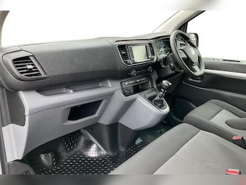 Used Vauxhall Vivaro 2020 for sale - 76557387: Photo