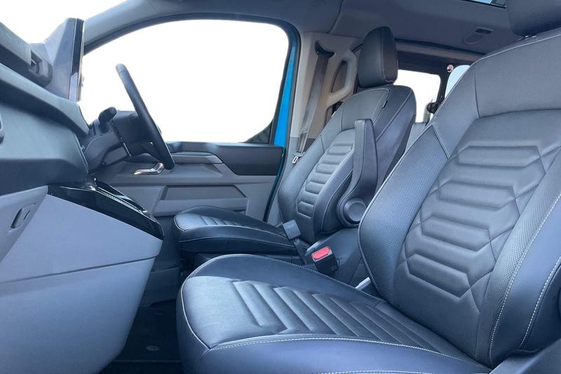 Used Ford Tourneo Custom 2024 for sale - 76998862: Photo 10