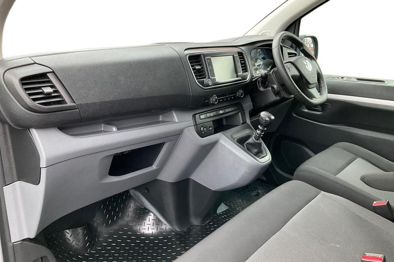 Used Vauxhall Vivaro 2020 for sale - 77935046: Photo 3