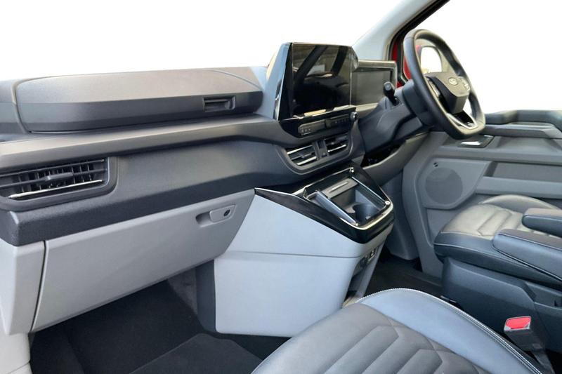 Used Ford Tourneo Custom 2024 for sale - 76819191: Photo 3