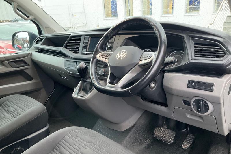 Used Volkswagen Transporter Shuttle 2020 for sale - 76998860: Photo 13