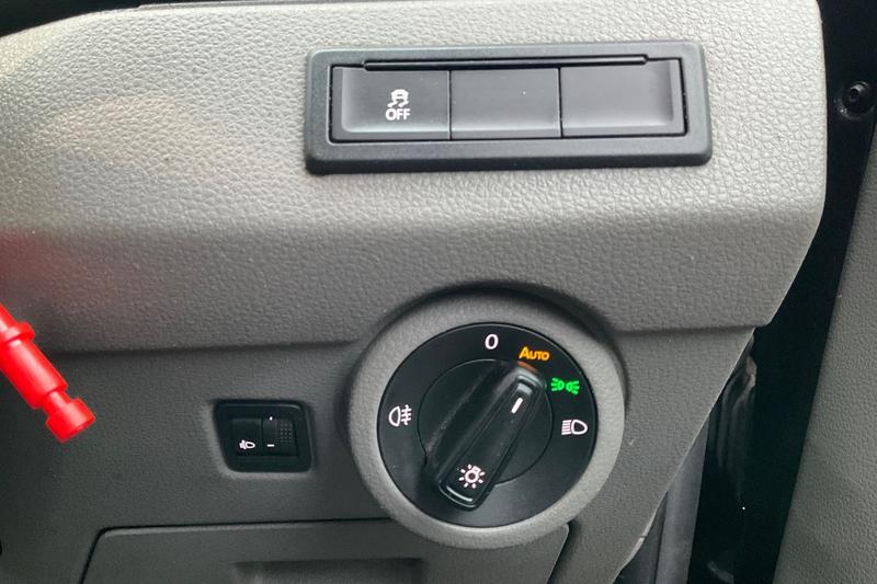 Used Volkswagen Transporter Shuttle 2020 for sale - 76998860: Photo 29