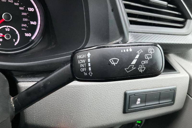 Used Volkswagen Transporter Shuttle 2020 for sale - 76998860: Photo 31