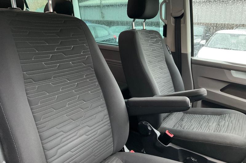 Used Volkswagen Transporter Shuttle 2020 for sale - 76998860: Photo 32