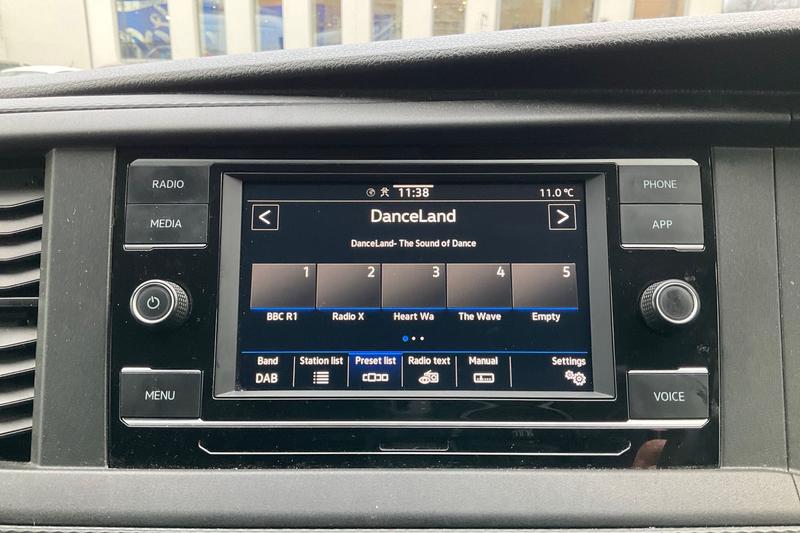 Used Volkswagen Transporter Shuttle 2020 for sale - 77033047: Photo 14