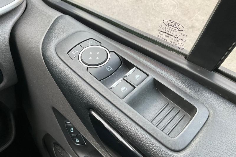 Used Ford Tourneo Custom 2022 for sale - 76382077: Photo 8