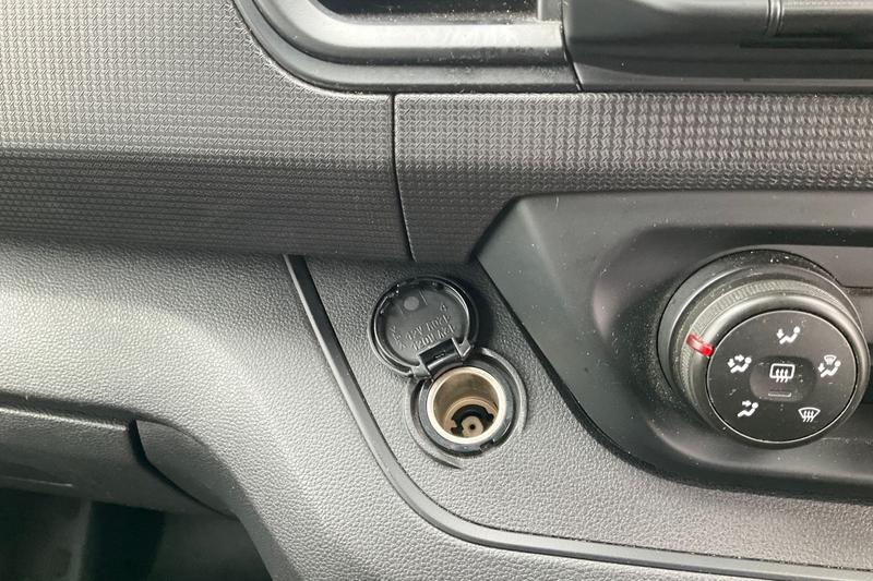 Used Renault Trafic 2023 for sale - 78206198: Photo 31