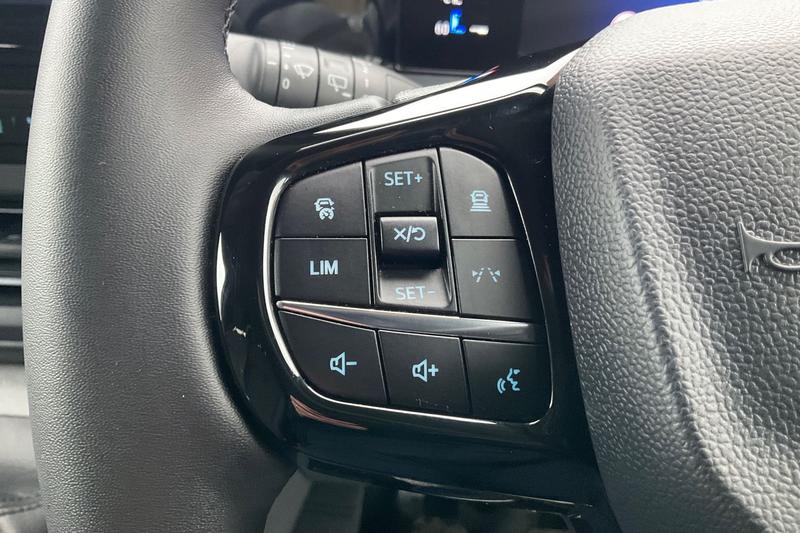 Used Ford Tourneo Custom 2024 for sale - 76960847: Photo 27