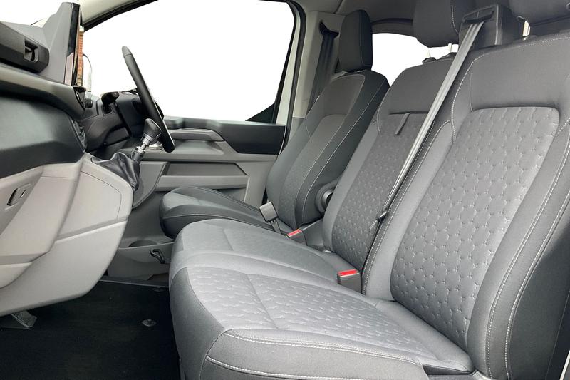 Used Ford Tourneo Custom 2024 for sale - 76960847: Photo 9