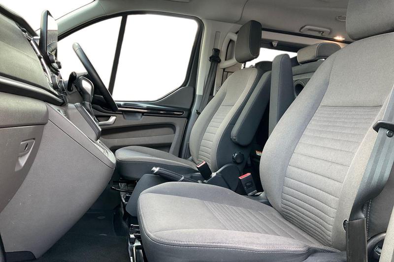 Used Ford Tourneo Custom 2022 for sale - 76480410: Photo 10