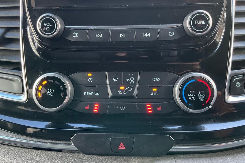 Used Ford Tourneo Custom 2022 for sale - 76480410: Photo 8