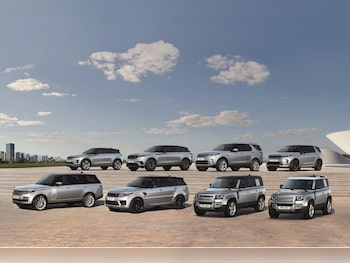 Used Land Rover Range Rover Velar 2025 for sale - 76121951: Photo 4