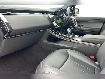 Used Land Rover Range Rover Sport 2024 for sale - 75401101: Photo