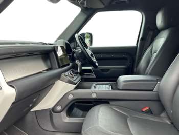 Used Land Rover Defender 110 2023 for sale - 74850180: Photo