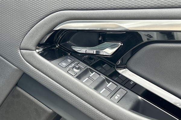 Used Land Rover Range Rover Evoque 2023 for sale - 75634865: Photo 25