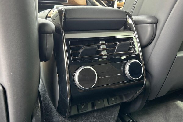 Used Land Rover Range Rover Sport 2023 for sale - 75310728: Photo 18