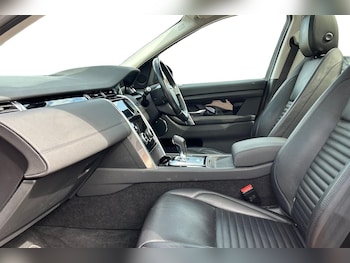 Used Land Rover Discovery Sport 2020 for sale - 75431211: Photo