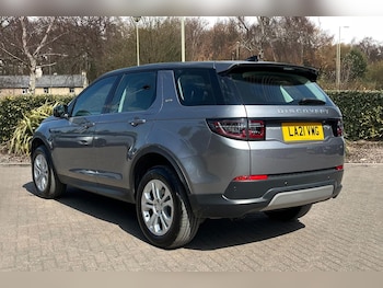 Used Land Rover Discovery Sport 2021 for sale - 75519816: Photo
