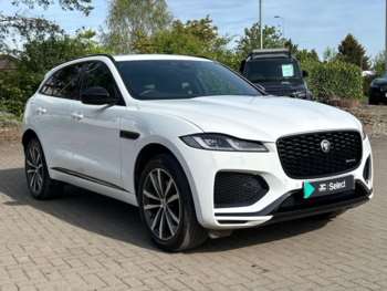 2023 (23) - 2.0 D200 R-Dynamic SE Black 5dr Auto AWD