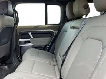 Used Land Rover Defender 110 2023 for sale - 74850258: Photo