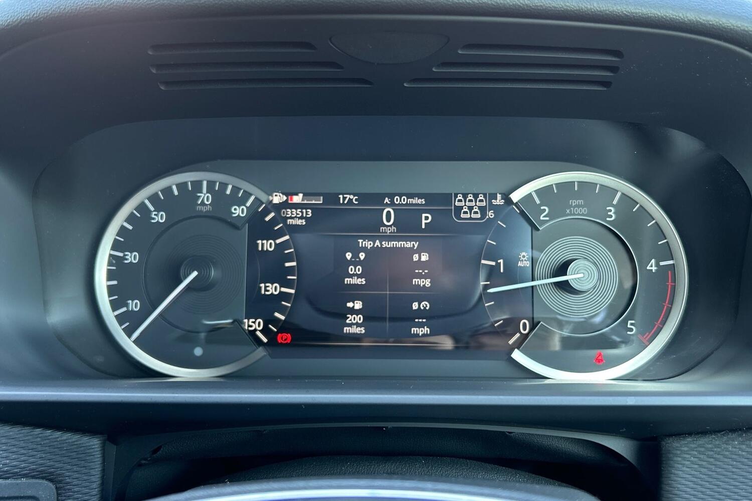 Used Land Rover Discovery 2023 for sale - 76059691: Photo 16
