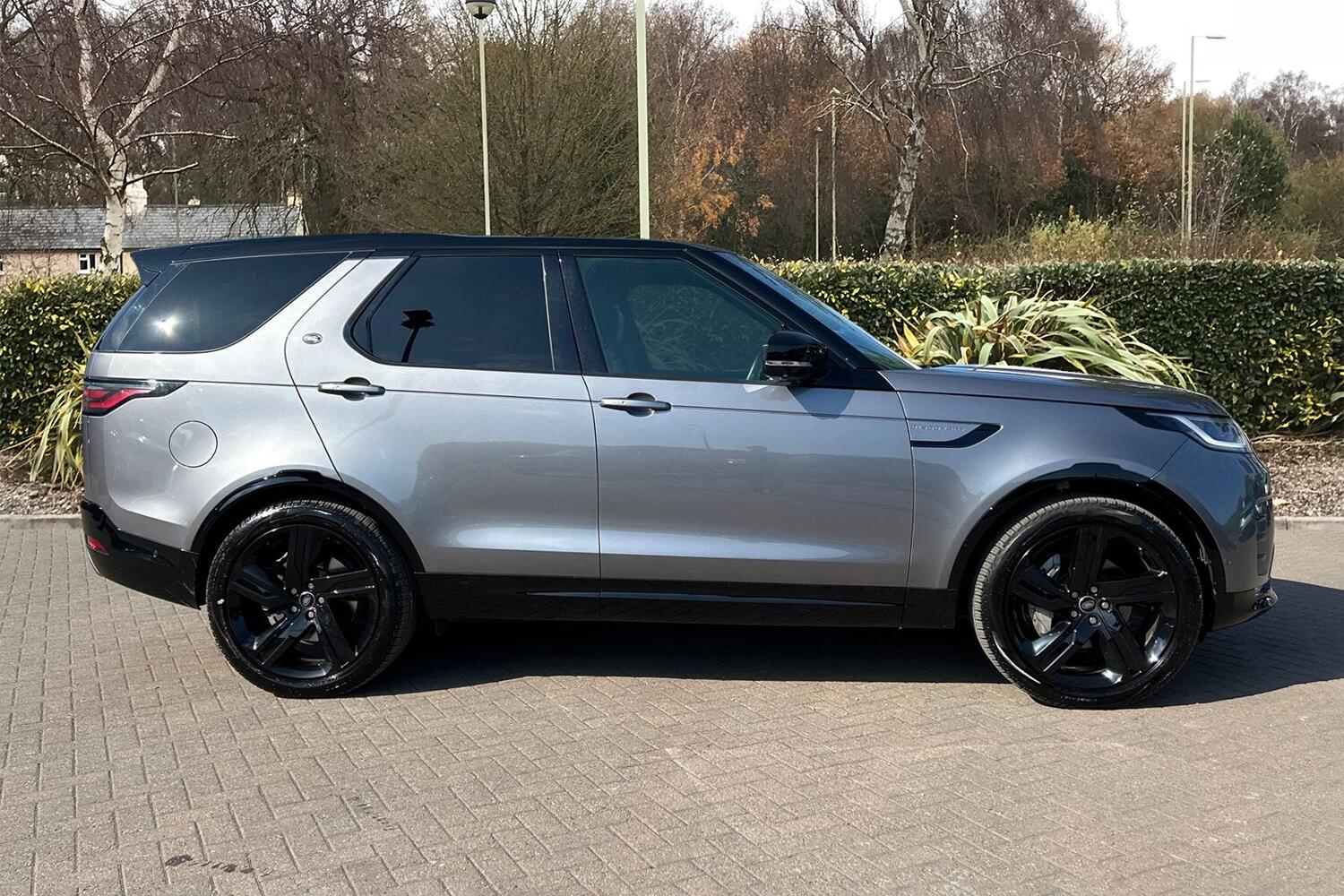 Used Land Rover Discovery 2023 for sale - 76059691: Photo 5