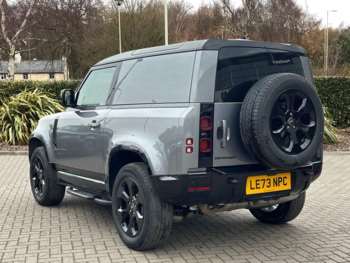 Used Land Rover Defender 90 2023 for sale - 74875518: Photo