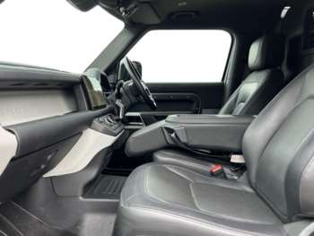 Used Land Rover Defender 90 2023 for sale - 74875518: Photo