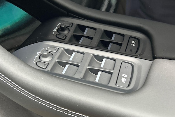 Used Jaguar I-Pace 2025 for sale - 75166863: Photo 25