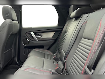 Used Land Rover Discovery Sport 2023 for sale - 76122482: Photo 4