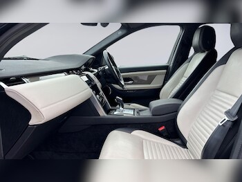 Used Land Rover Discovery Sport 2019 for sale - 76151284: Photo 3