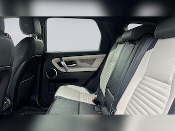 Used Land Rover Discovery Sport 2019 for sale - 76151284: Photo 4
