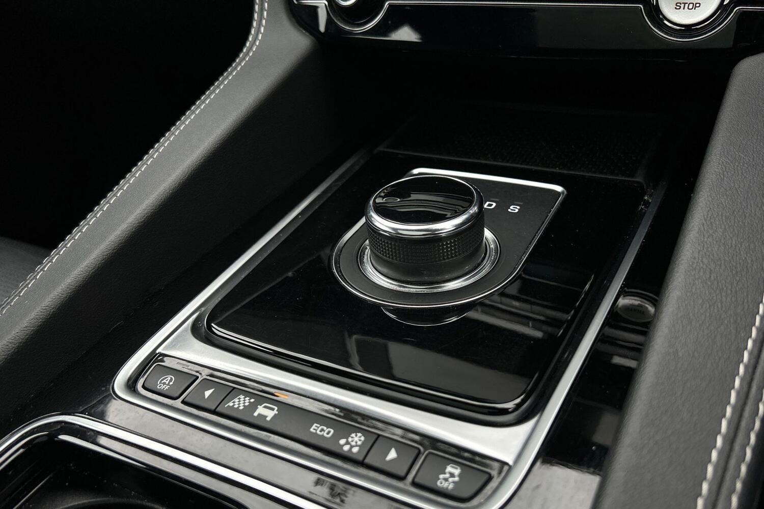 Used Jaguar F-Pace 2020 for sale - 76152785: Photo 13