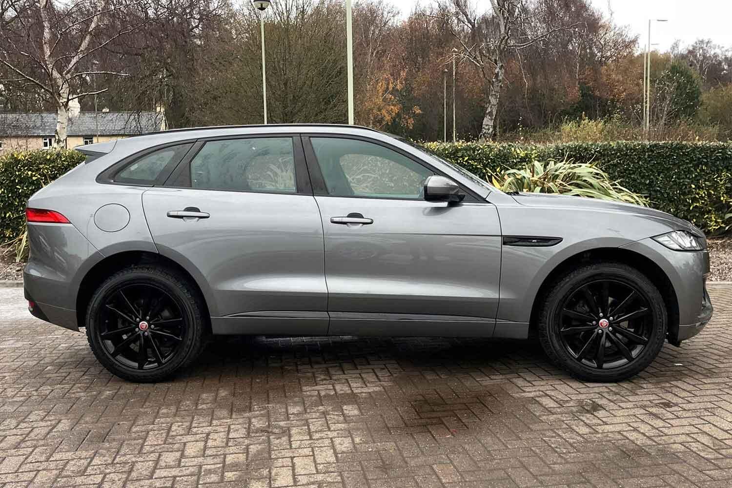 Used Jaguar F-Pace 2020 for sale - 76152785: Photo 5