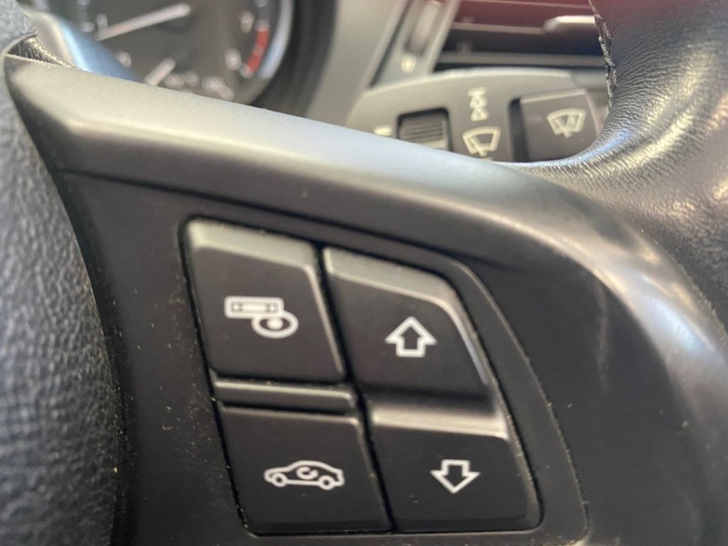 Used BMW Z4 2011 for sale - 77276037: Photo 16