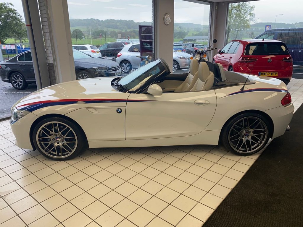 Used BMW Z4 2011 for sale - 77276037: Photo 26