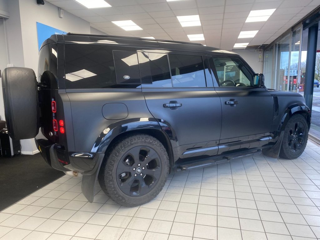 Used Land Rover Defender 2021 for sale - 77547271: Photo 11