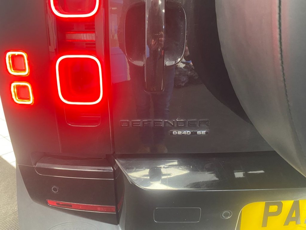 Used Land Rover Defender 2021 for sale - 77547271: Photo 15