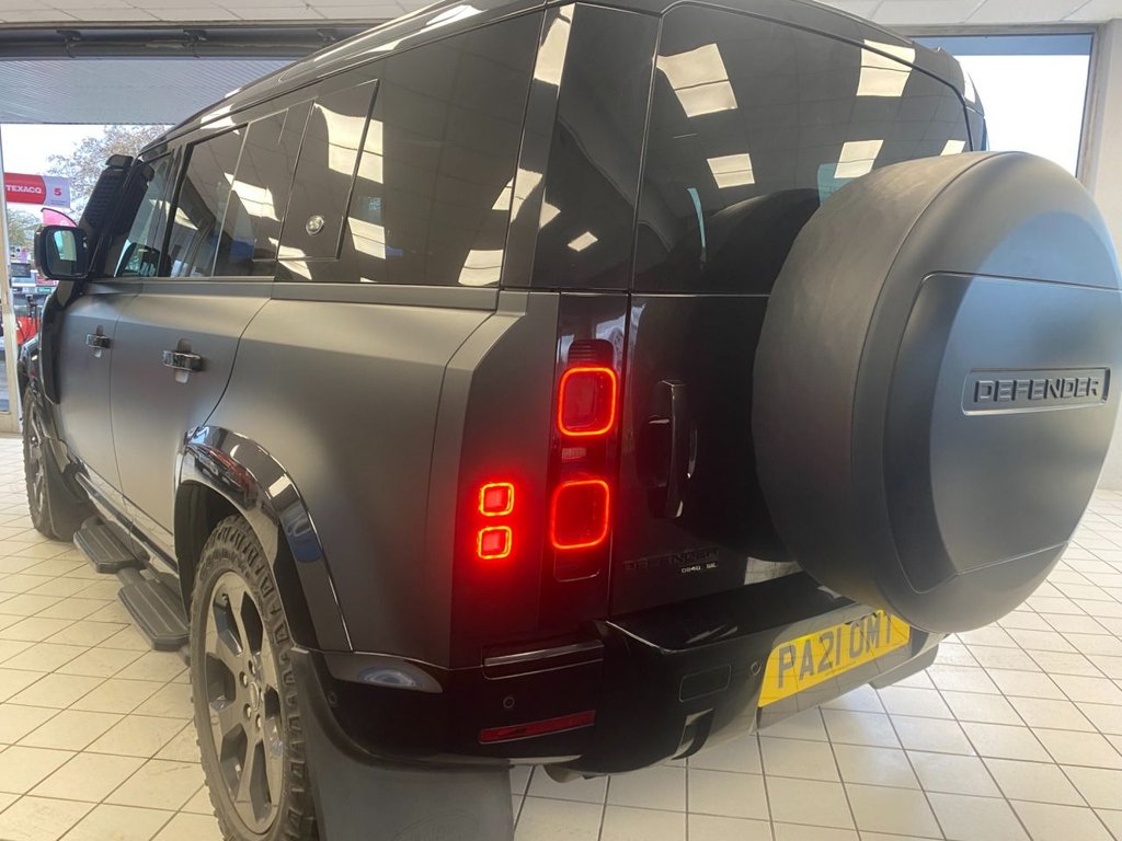 Used Land Rover Defender 2021 for sale - 77547271: Photo 16