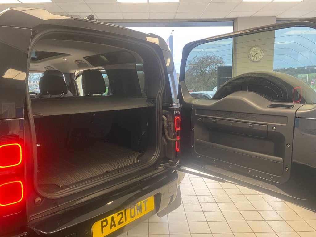 Used Land Rover Defender 2021 for sale - 77547271: Photo 27