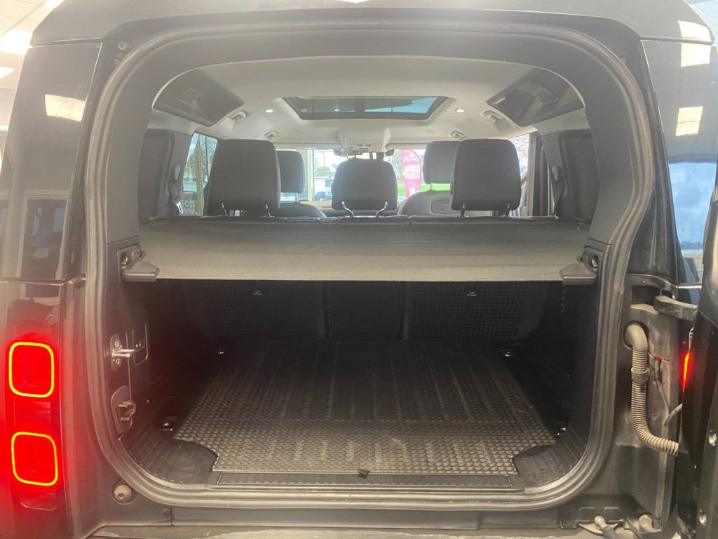 Used Land Rover Defender 2021 for sale - 77547271: Photo 28