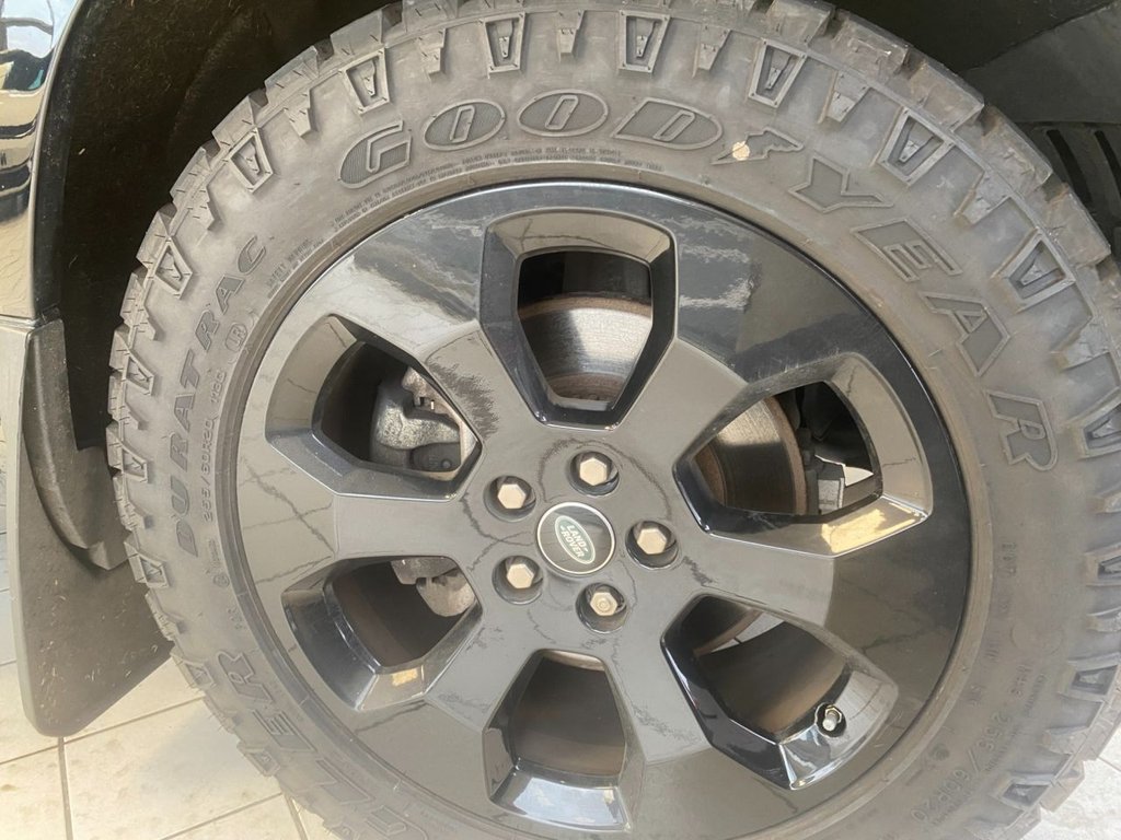 Used Land Rover Defender 2021 for sale - 77547271: Photo 5