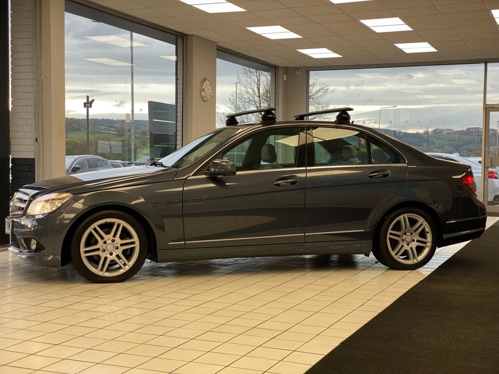 Used Mercedes-Benz C Class 2009 for sale - 76724454: Photo 10