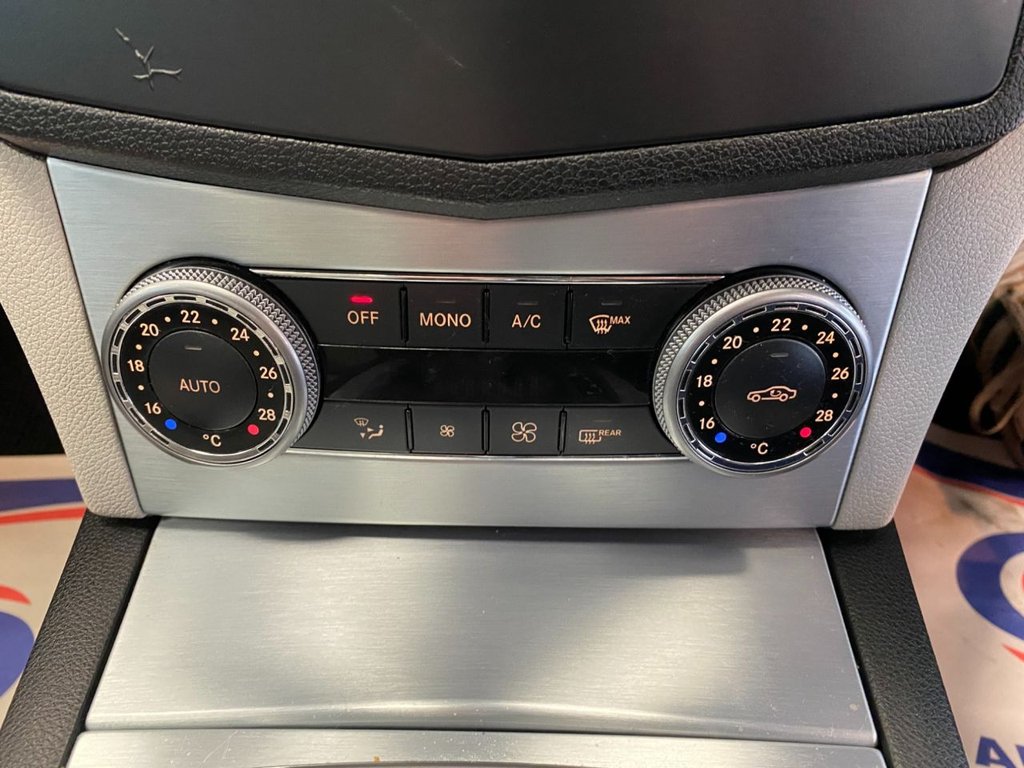 Used Mercedes-Benz C Class 2009 for sale - 76724454: Photo 23